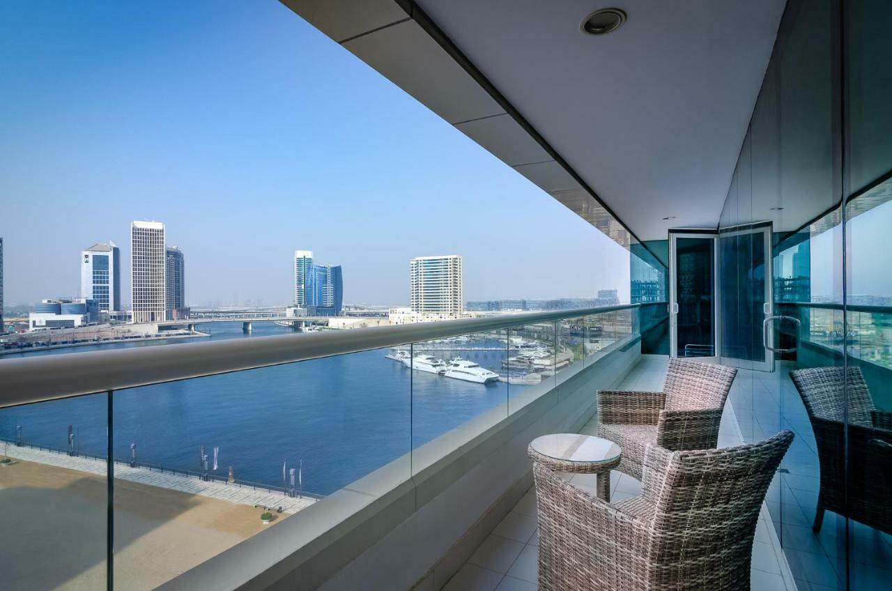Waterfront Downtown- Damac Maison Canal View Dubai Esterno foto